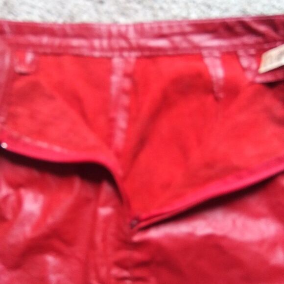 C.J. Todd Vintage Leather Pencil Skirt w Slit in Back & Zipper - Picture 8 of 16